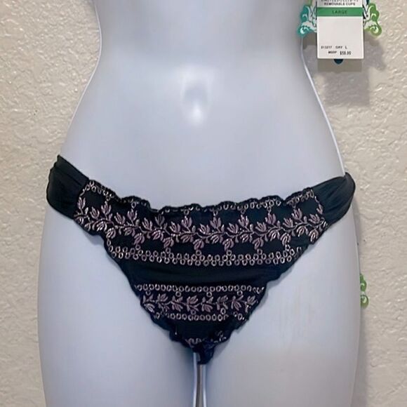 Becca Floral Embroidered Metallic Bikini Coastal Fit Bottom Size Small NWT - Picture 1 of 7